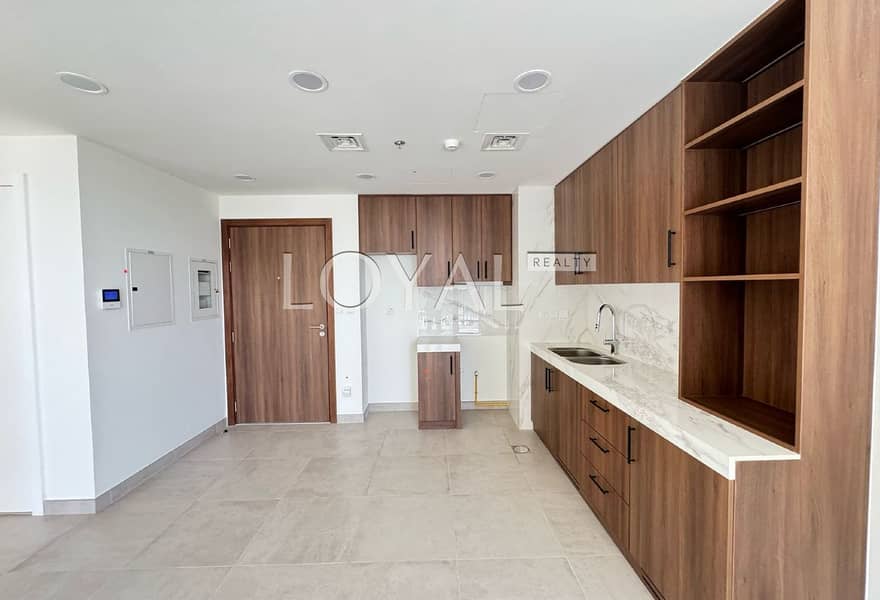 Spacious Layout | Best Deal | Brandnew