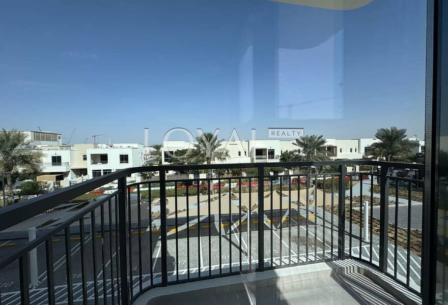 Spacious Layout | Best Deal | Brandnew - Image 14