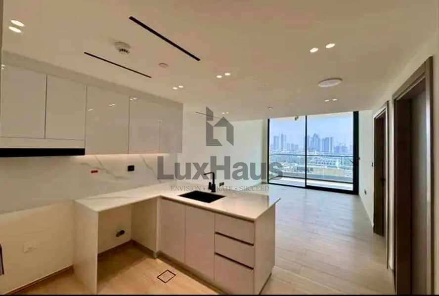 Pool View | Smart Home | Available soon