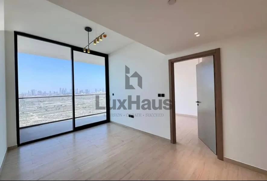 Pool View | Smart Home | Available soon