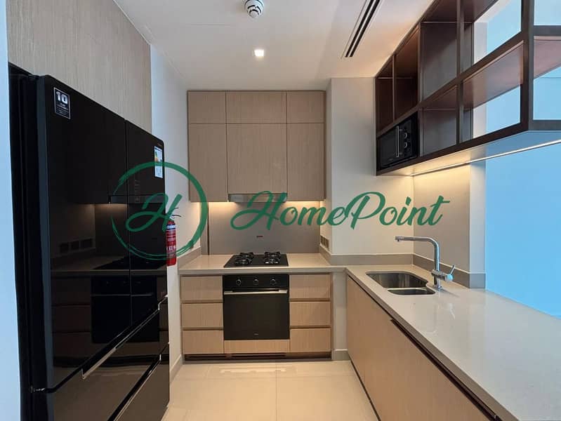 Stunning 2 BR with Burj Khalifa View