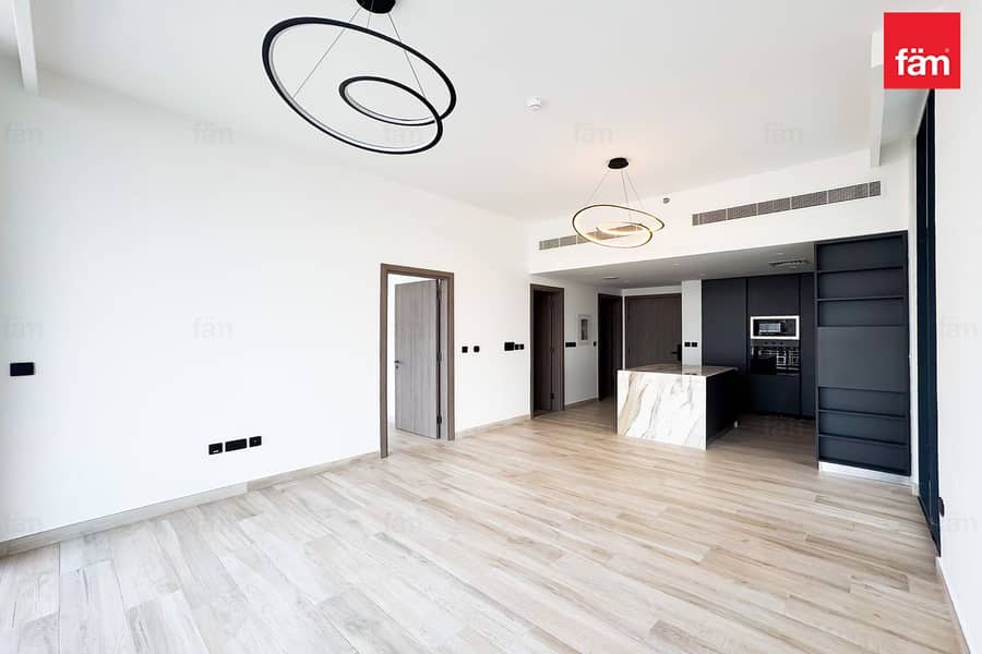 Resort Style Living | Premium Fitted Kitchen.