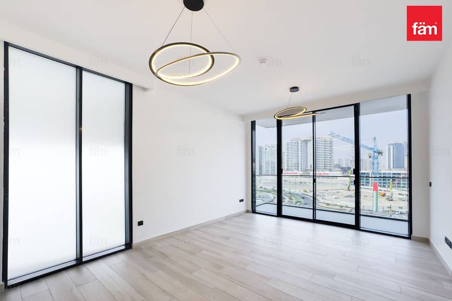 Resort Style Living | Premium Fitted Kitchen. - Image 9