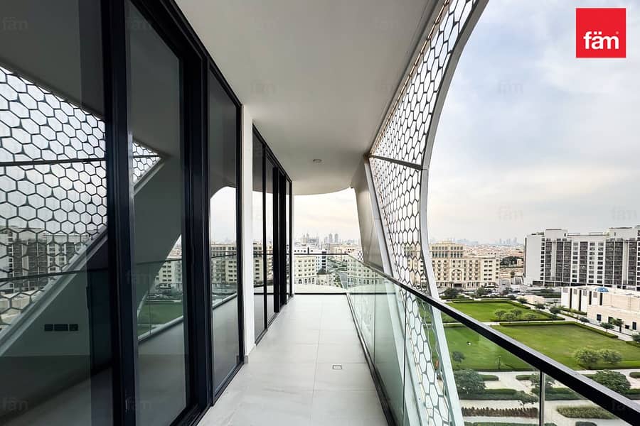 Resort Style Living | Premium Fitted Kitchen. - Image 13