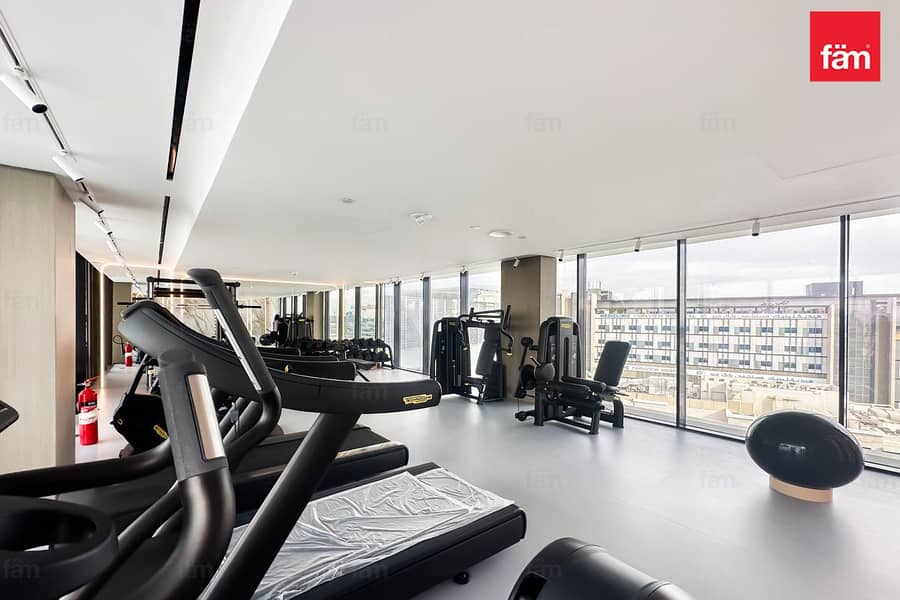 Resort Style Living | Premium Fitted Kitchen. - Image 25