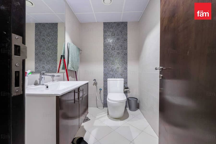 2BR in DSO | Burj View | HighEnd Finish - Image 11