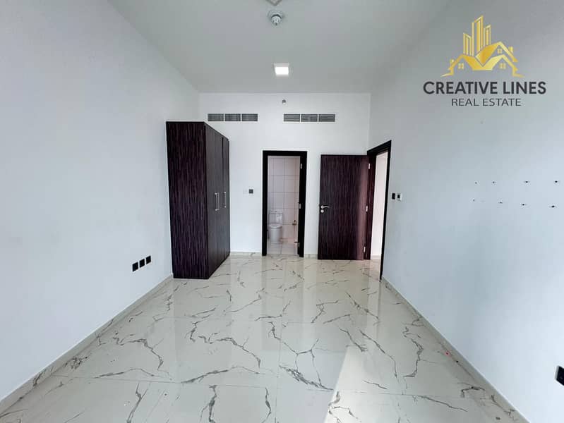 Zero commission// very spacious 2BHK// Next to bus stop// ready to move in// all amenities - Image 8