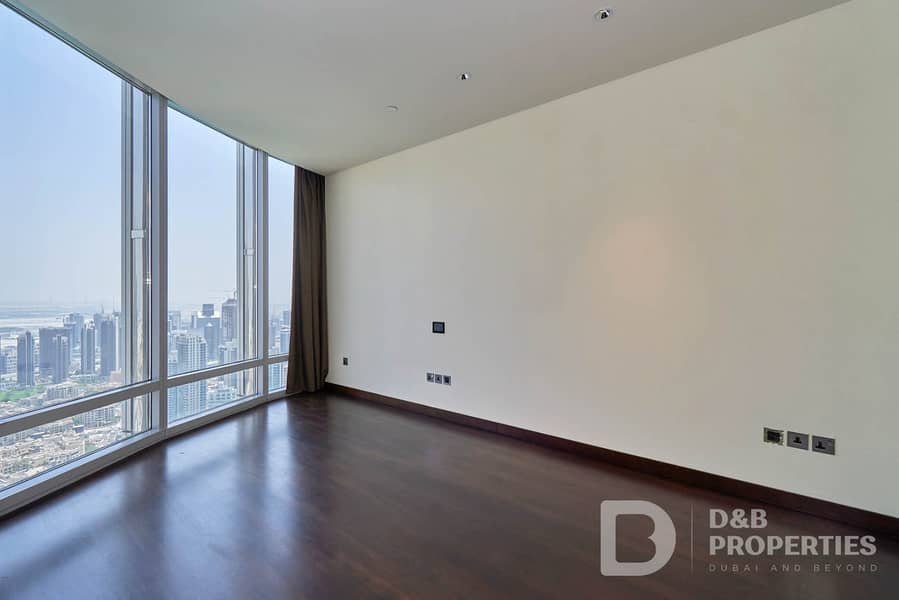 Panoramic | No Pillars | Partial Fountain View