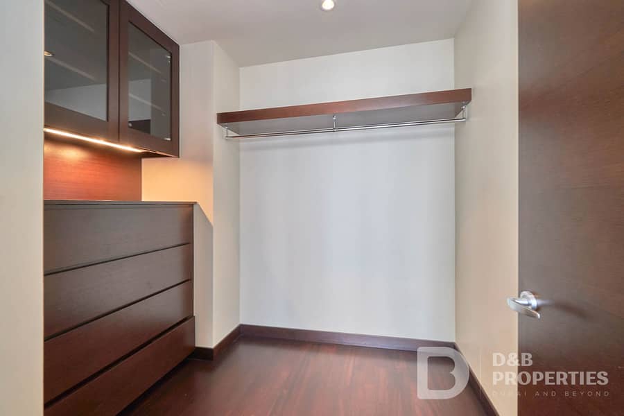 Panoramic | No Pillars | Partial Fountain View - Image 8