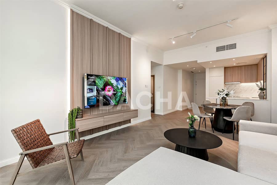 Upgraded | Canal View | Newley Furnished