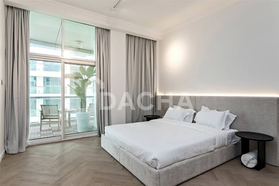 Upgraded | Canal View | Newley Furnished - Image 10