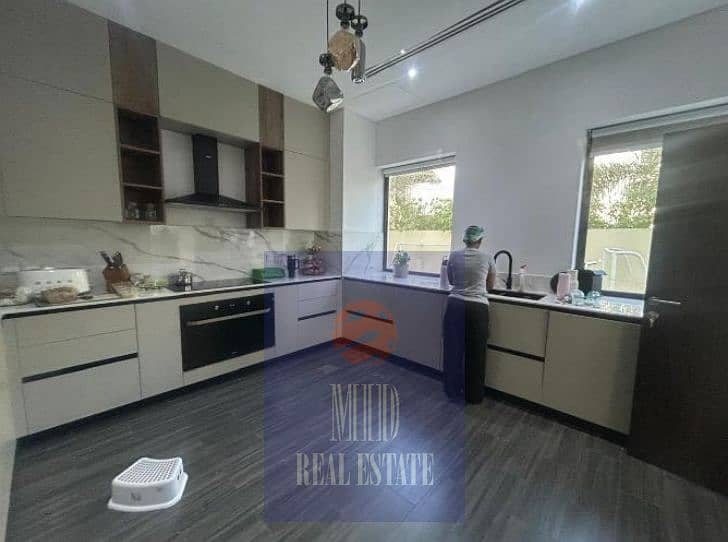 Golf Course View /Spacious 6BR Villa / Large Plot/ Single Row - Image 8