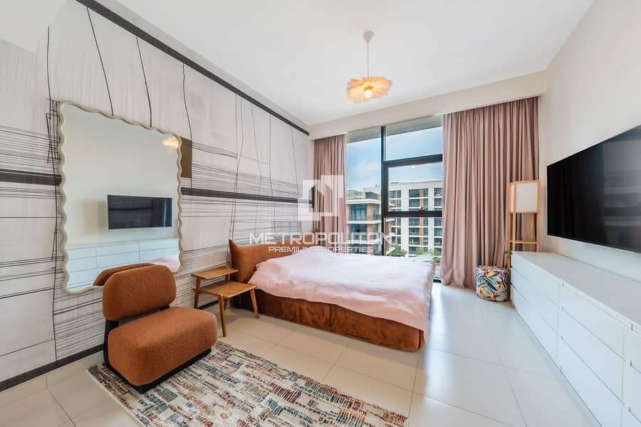 2 Bedrooms | Pool View | Motivated seller