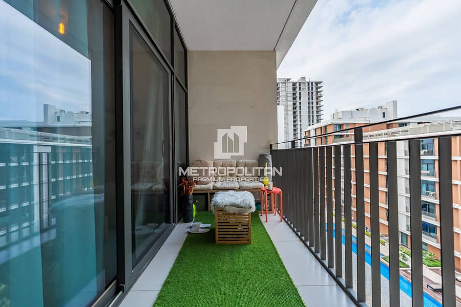 2 Bedrooms | Pool View | Motivated seller - Image 12