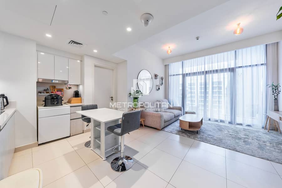 2 Bedrooms | Pool View | Motivated seller - Image 17