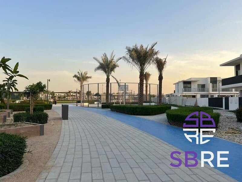 The Biggest Layout With Proximity To Amenities - Image 12