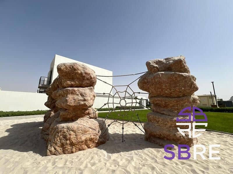 The Biggest Layout With Proximity To Amenities - Image 32