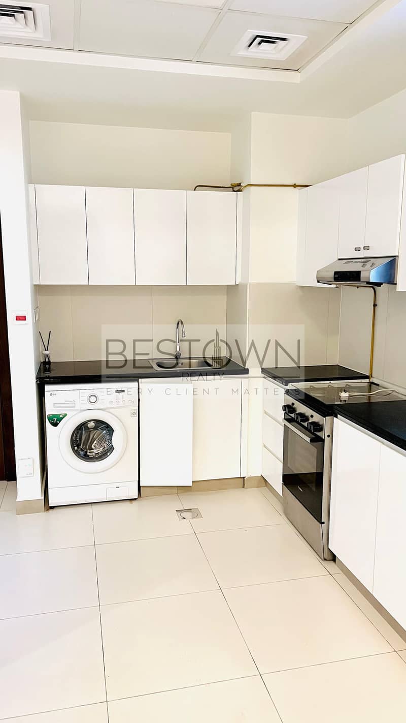1-Bed Apartment |Unfurnished | Prime Quality | Double glazed Window