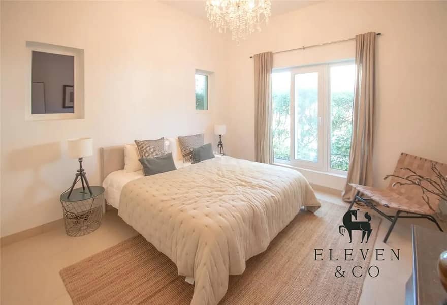 Corner | Upgraded & Extended | Super Location - Image 12