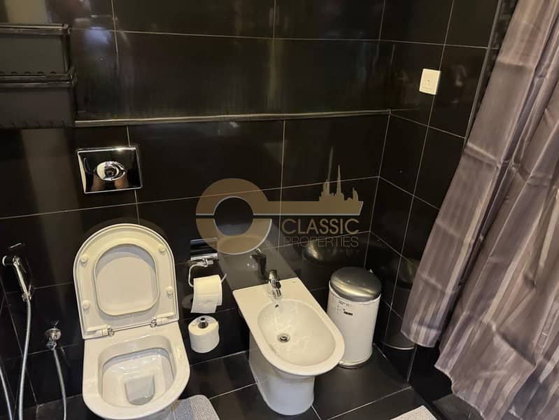 PRIME LOCATION | OPEN KITCHEN | SPACIOUS LAYOUT - Image 13