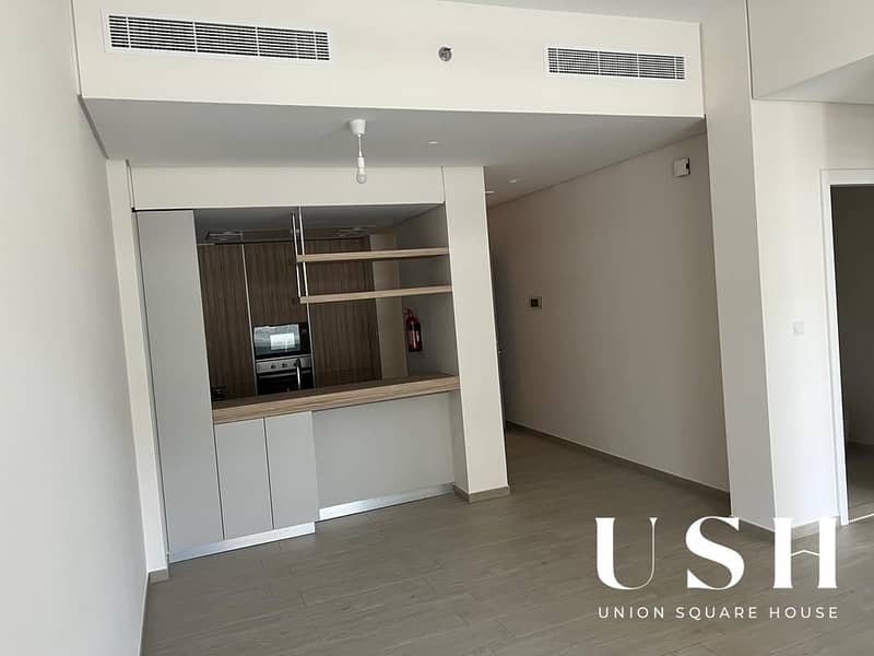 Genuine Resale | High ROI | Well Maintained | Vacant March 2026