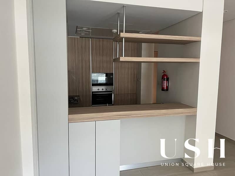 Genuine Resale | High ROI | Well Maintained | Vacant March 2026