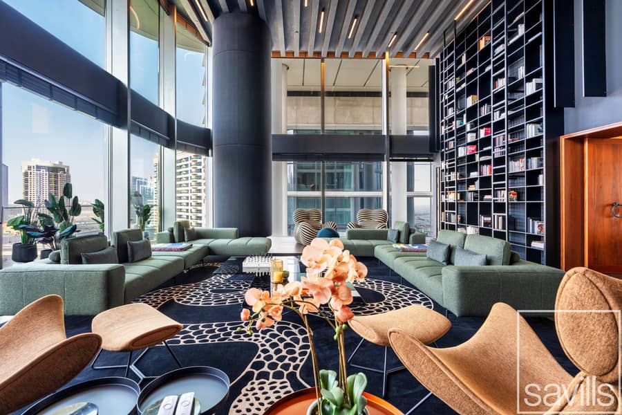 Exclusive | Fully Upgraded | Half Floor