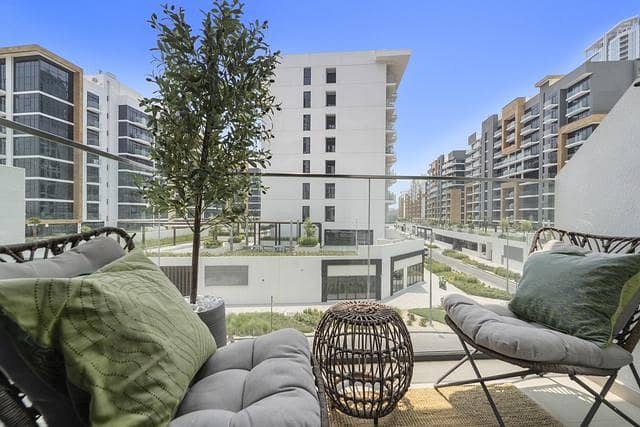 RIVIERA COMMUNITY STUDIO | GREAT MONTHLY DEAL