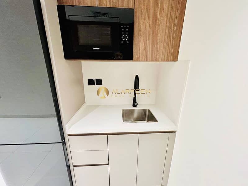 Vacant | Brand New | 1BHK | Prime Location - Image 14