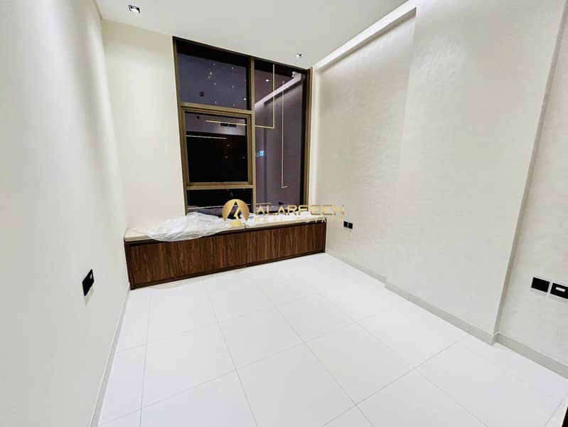 Vacant | Brand New | 1BHK | Prime Location - Image 17