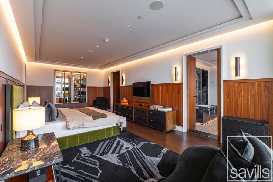 Exclusive | Fully Upgraded | Half Floor - Image 24