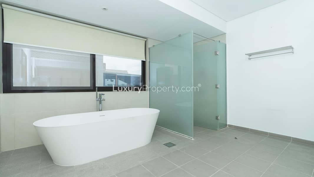 Luxury | Vacant | 6 Bed | Golf Course View - Image 15