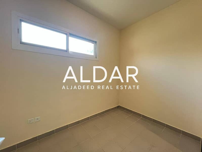 Fresh Garden | Spacious | Single Row | Full Privacy - Image 9