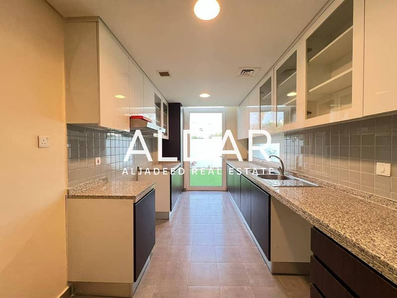 Fresh Garden | Spacious | Single Row | Full Privacy - Image 10