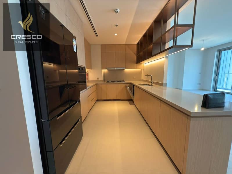 Luxury Apartment | Prime Location | Burj View