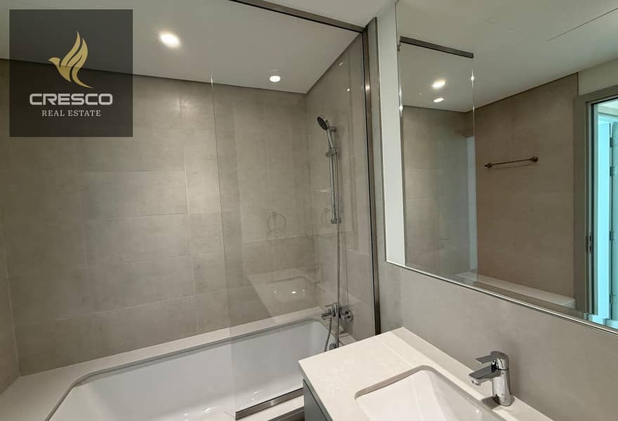 High End | Creek View | Prime Location - Image 11