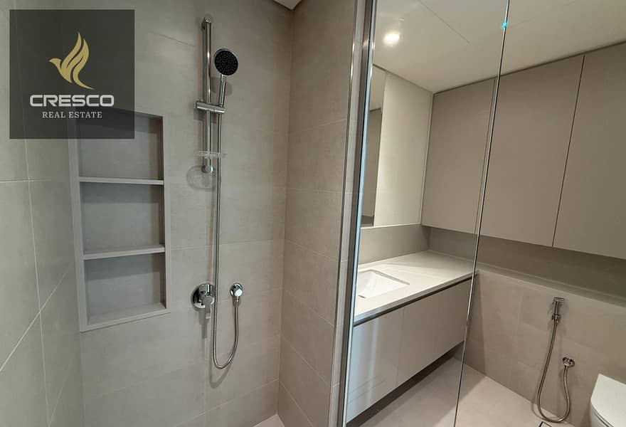 High End | Creek View | Prime Location - Image 12