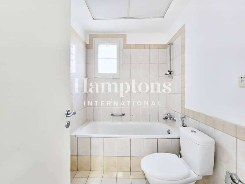 Lake View | Type 3E | Opposite Park - Image 10