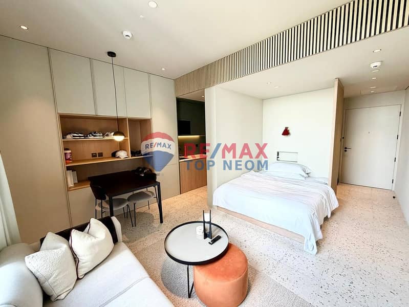 PREMIUM STUDIO || FULLY FURNISHED || HIGH FLOOR