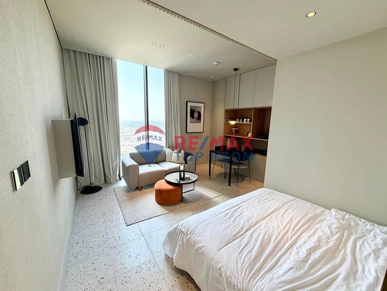 PREMIUM STUDIO || FULLY FURNISHED || HIGH FLOOR