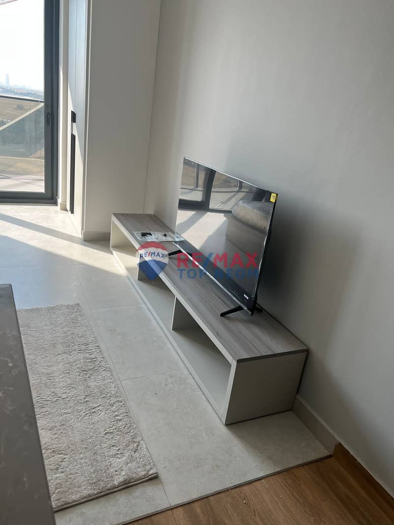 LUXURIOS STUDIO | FULLY FURNISHED | HIGH FLOOR