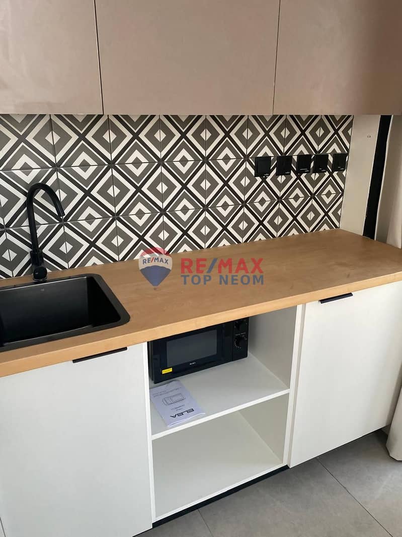 COMMUNITY VIEW | SPACIOUS LAYOUT | HIGH FLOOR - Image 6