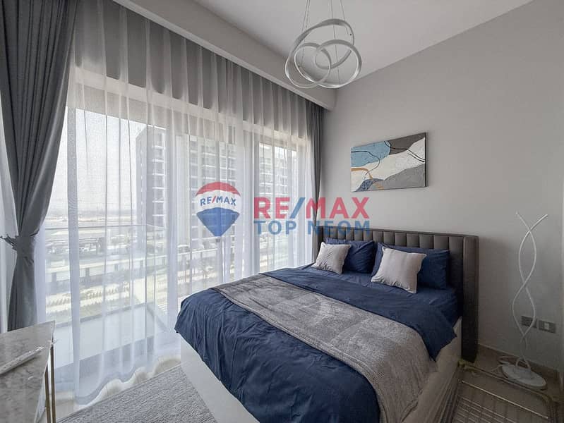 CORNER UNIT | OVERLOOKING ROAD & COMMUNITY | LUXURY FURNISHED