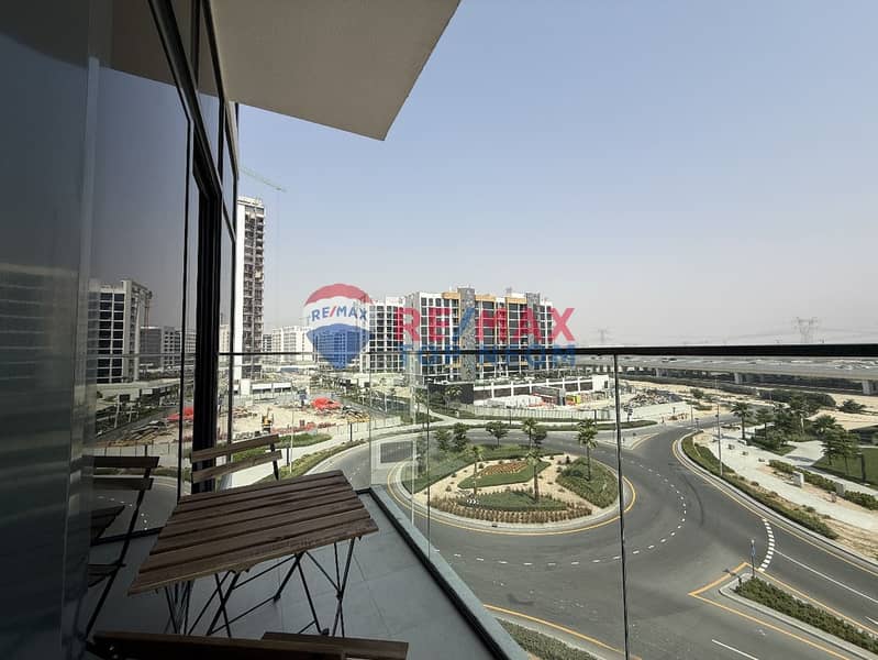 CORNER UNIT | OVERLOOKING ROAD & COMMUNITY | LUXURY FURNISHED - Image 7