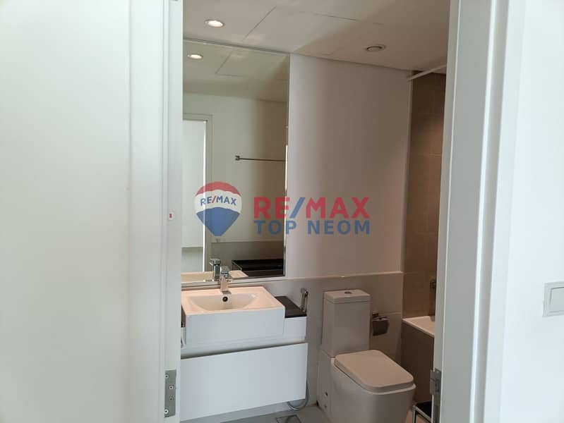 STUNNING LAYOUT | GREAT LOCATION | MODERN