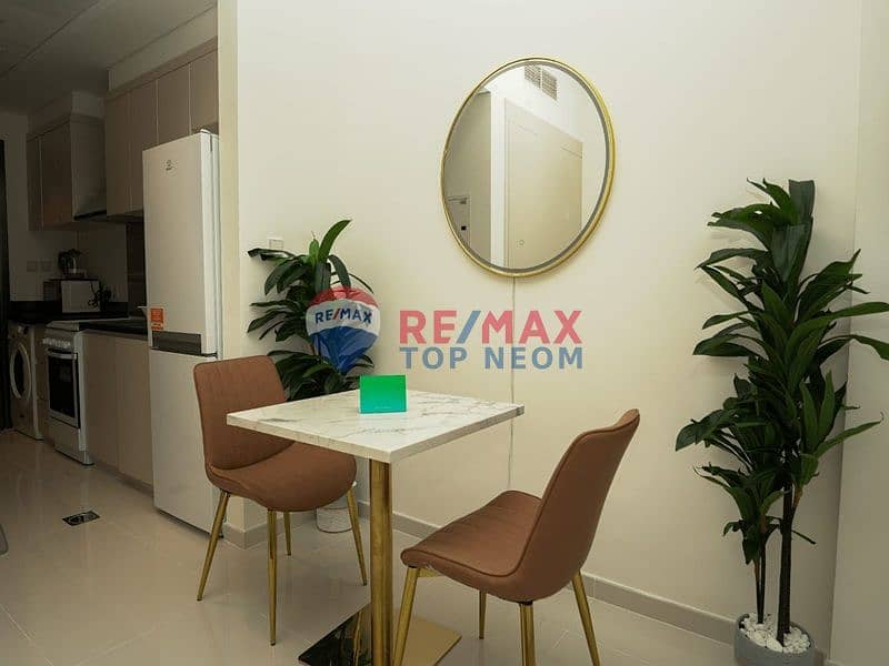 FULLY FURNISHED | HIGH FLOOR | VACANT