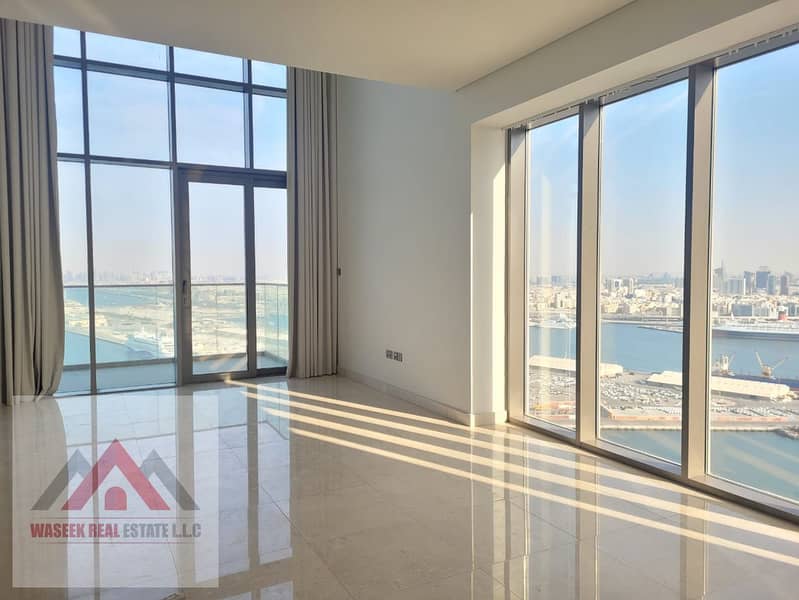 BREEZY I LIGHT AND BEAUTIFULLY MODERN