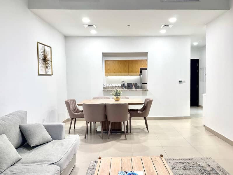 Downtown Panorama | Burj Khalifa View | Furnished