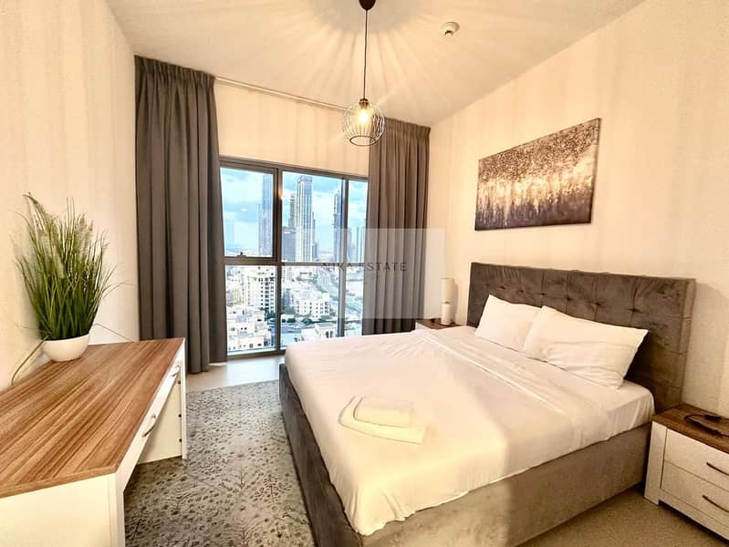 Downtown Panorama | Burj Khalifa View | Furnished - Image 9