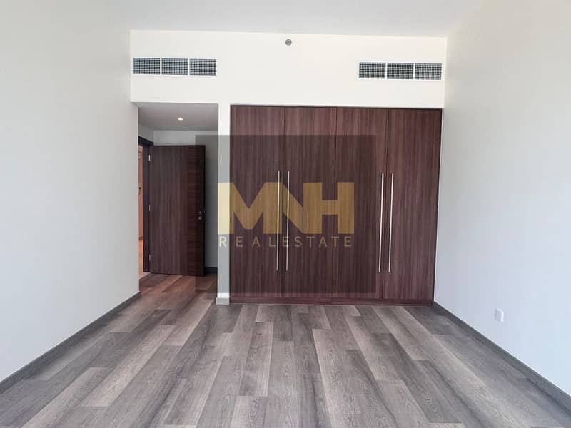 Community View | Unfurnished | Ready to Move-in